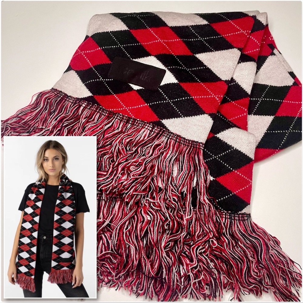 NWT 100% Cashmere Extra Soft Long Scarf in Red/Black Argyle Diamond